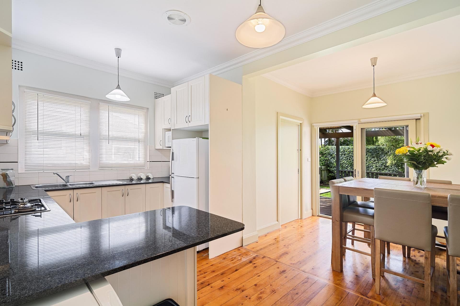 104 Sailors Bay Road, Northbridge - Thumbnail 3
