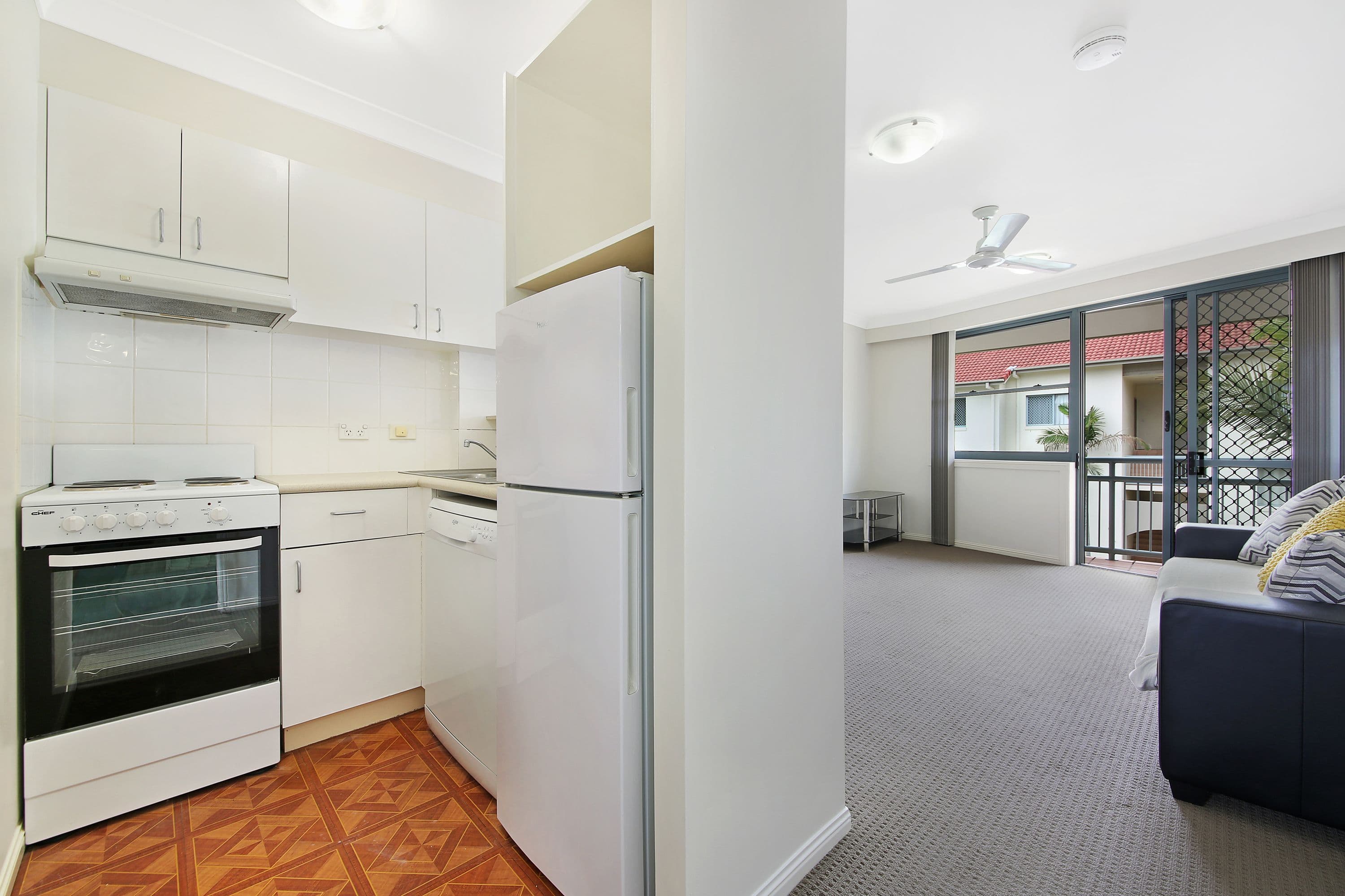 92-96 Musgrave Street, Coolangatta QLD 4225, Coolangatta - Thumbnail 3