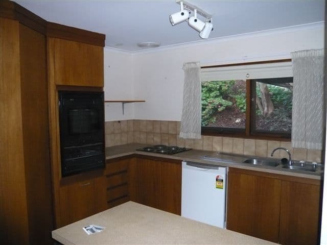 12 Currawong Crescent, COROMANDEL VALLEY SA 5051, Coromandel Valley - Thumbnail 8