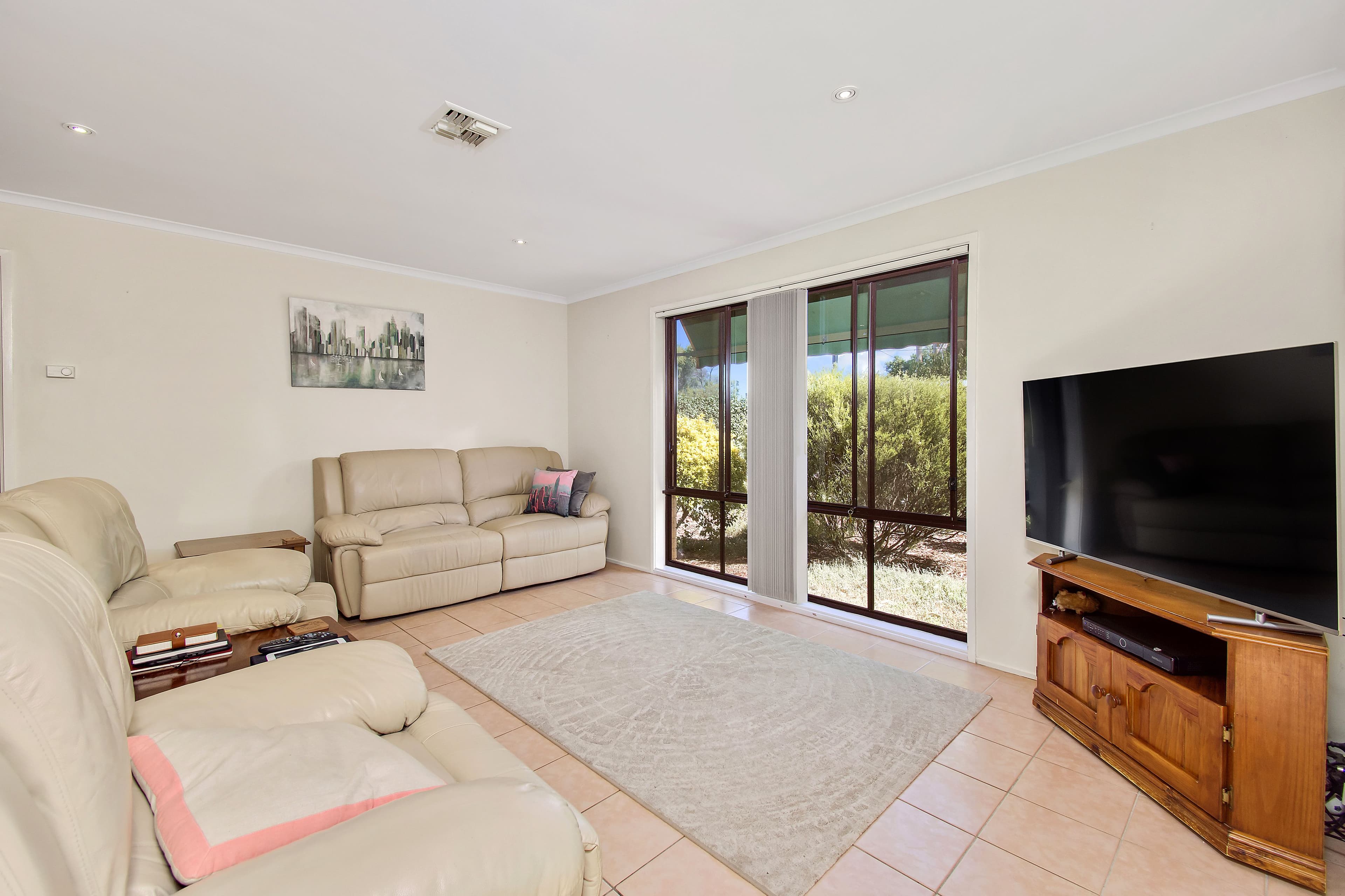 1 Twamley Crescent, Chisholm ACT 2905, Chisholm - Thumbnail 6