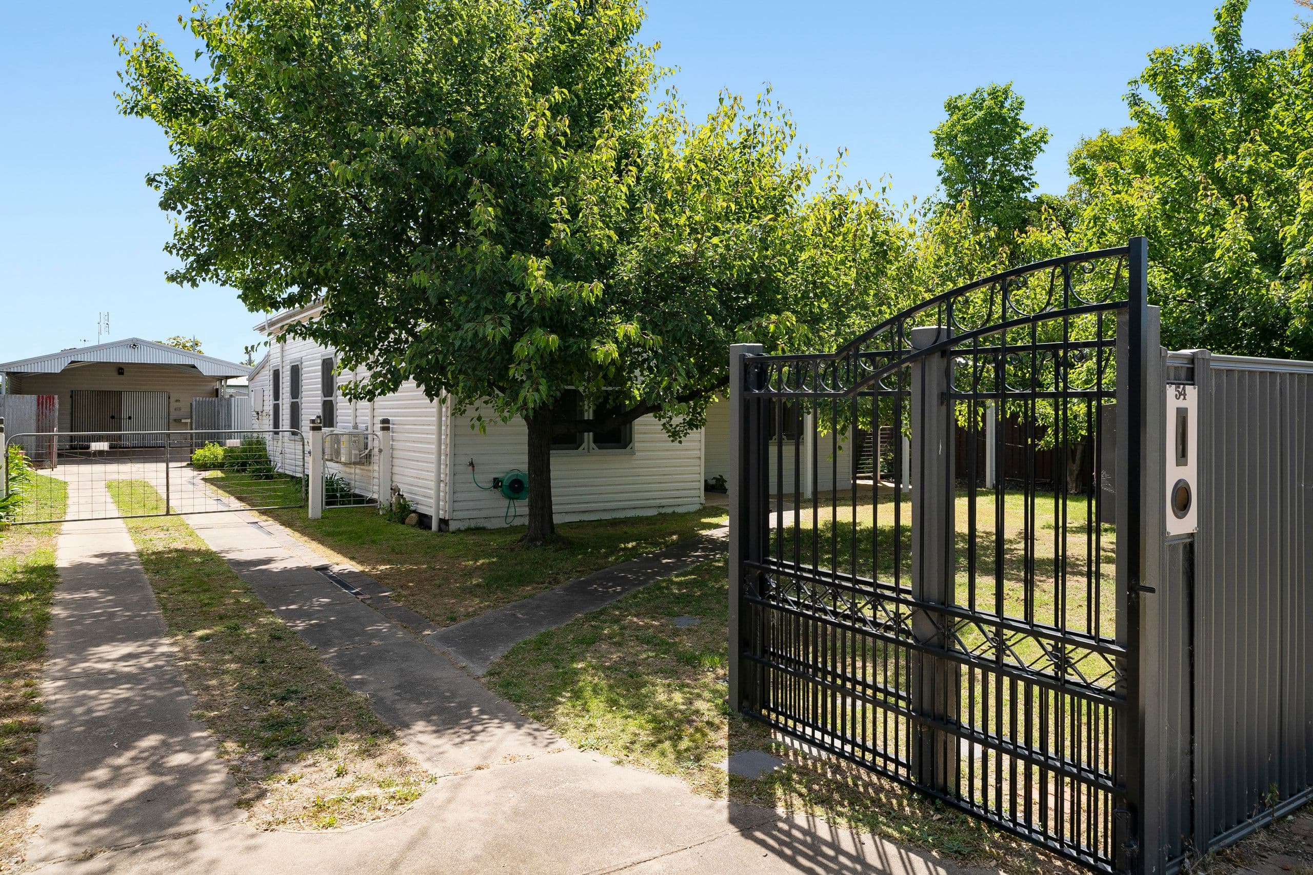 54 Smythe Street, Benalla VIC 3672, Benalla - Thumbnail 2