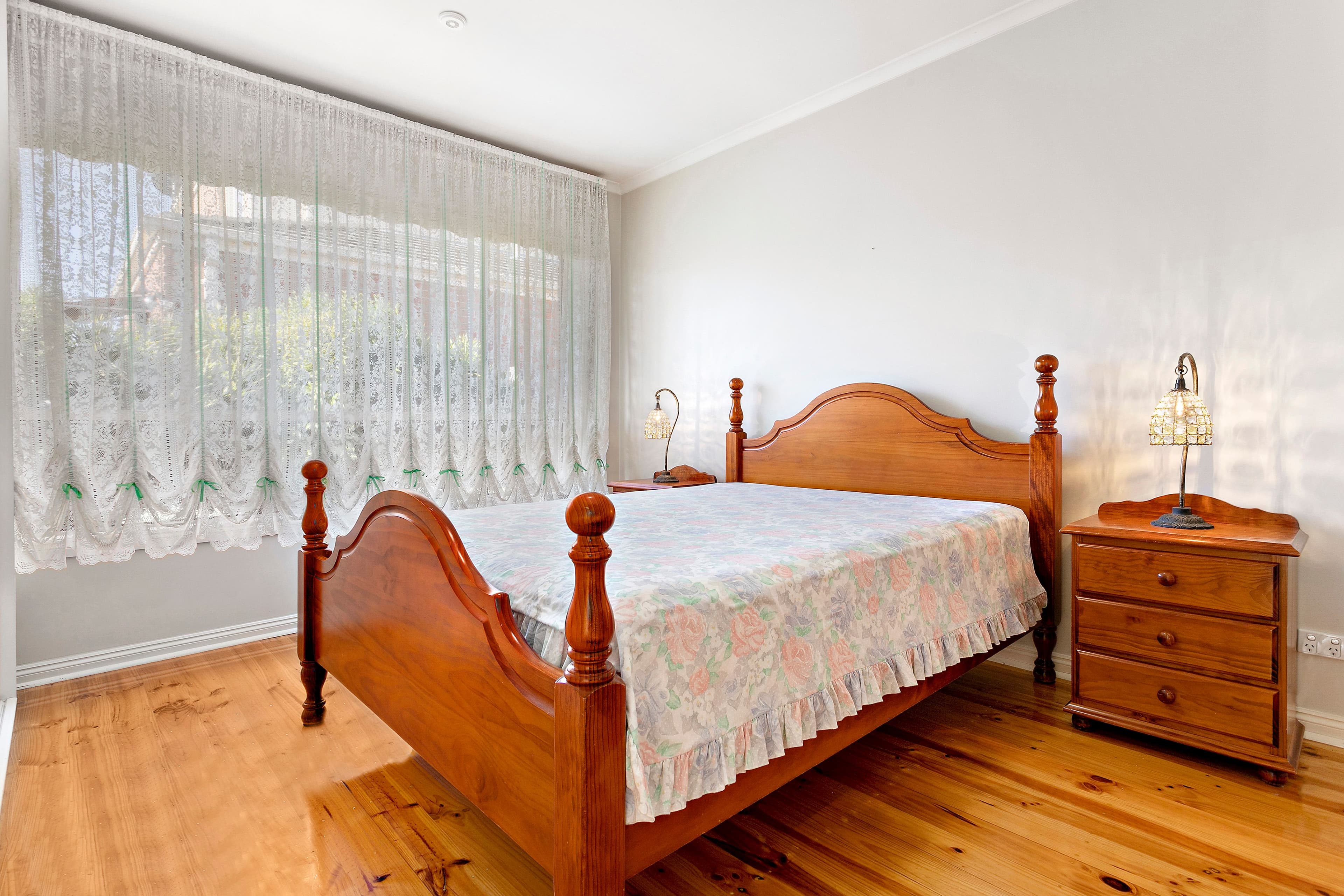 5 Hillcrest Avenue, Chadstone VIC 3148, Chadstone - Thumbnail 5