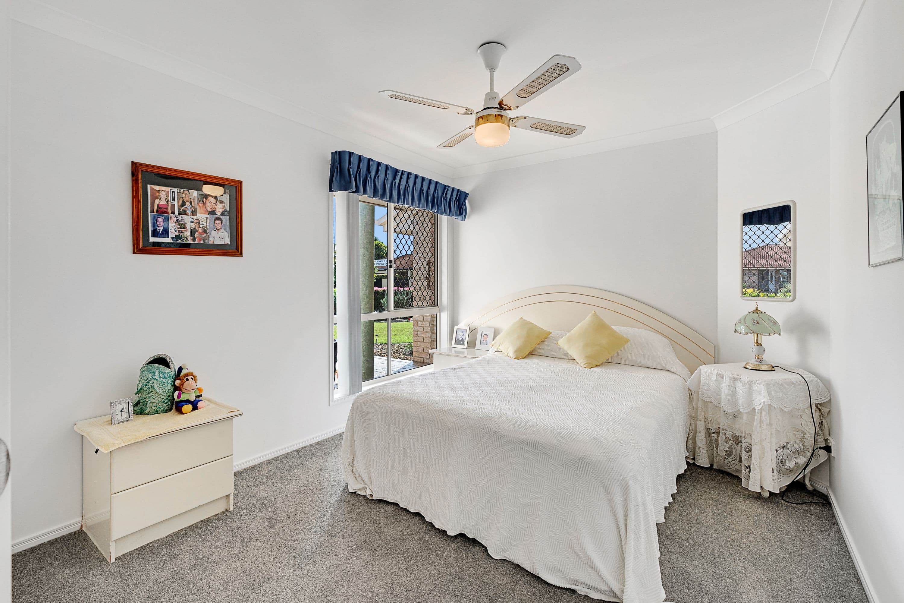 19 Goldfinch Avenue, Burleigh Waters QLD 4220, Burleigh Waters - Thumbnail 8