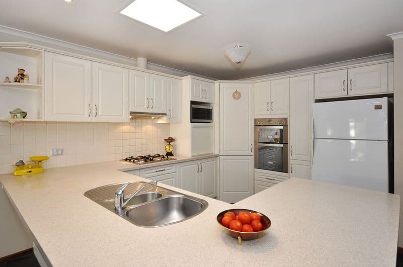 68 Delta Crescent, ABERFOYLE PARK SA 5159, Aberfoyle Park - Thumbnail 2
