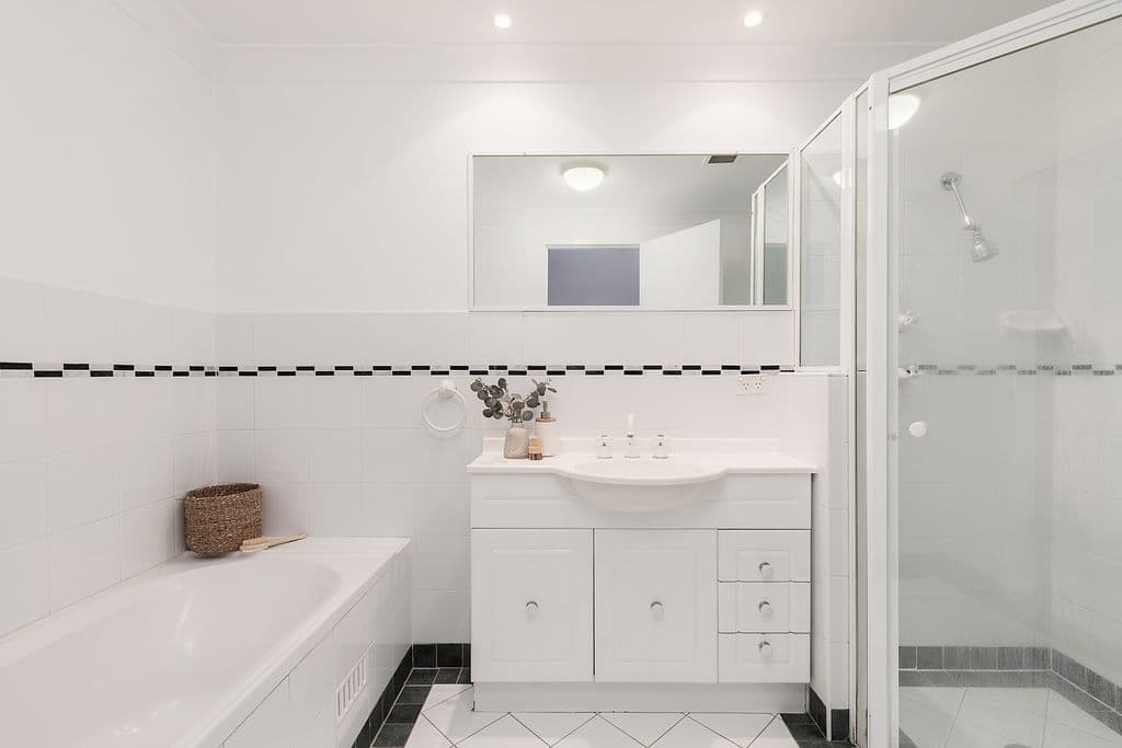 12/8 Williams Parade, Dulwich Hill - Thumbnail 4