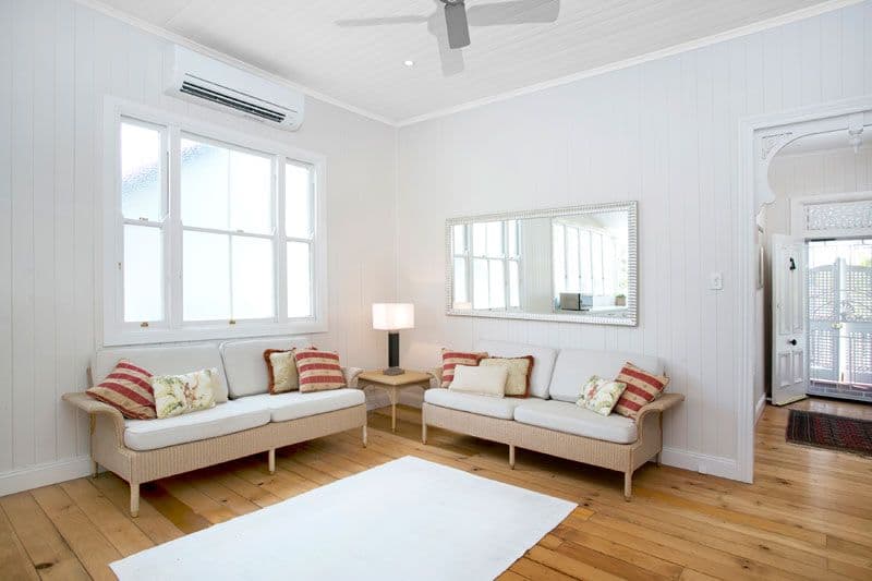 37 Mossgrove Street, WOOLLOONGABBA QLD 4102, Woolloongabba - Thumbnail 3