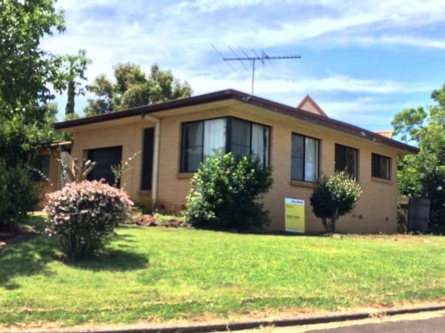 17 Panorama Crescent, Prince Henry Heights QLD 4350, Prince Henry Heights - Thumbnail 2