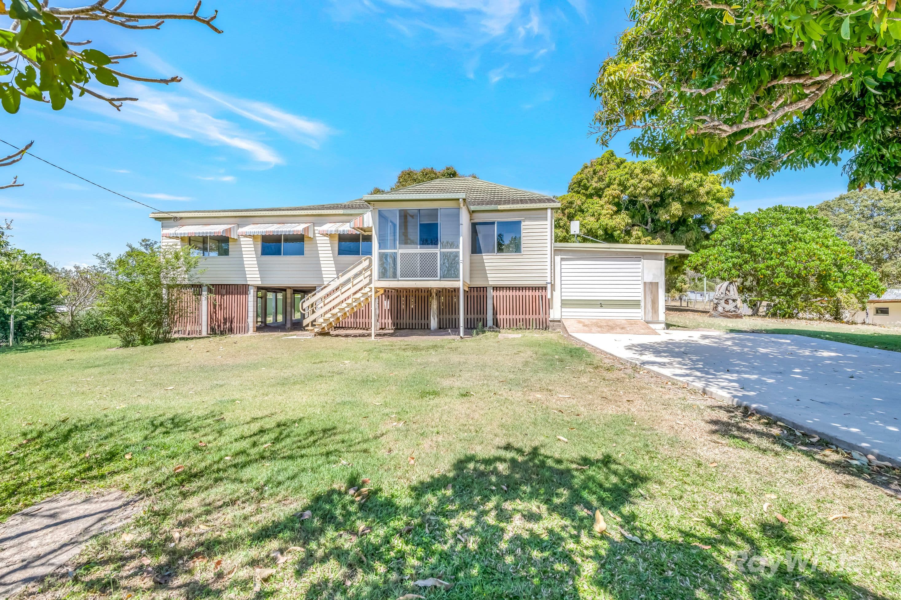 4 English Street, Gin Gin QLD 4671, Gin Gin - Thumbnail 2