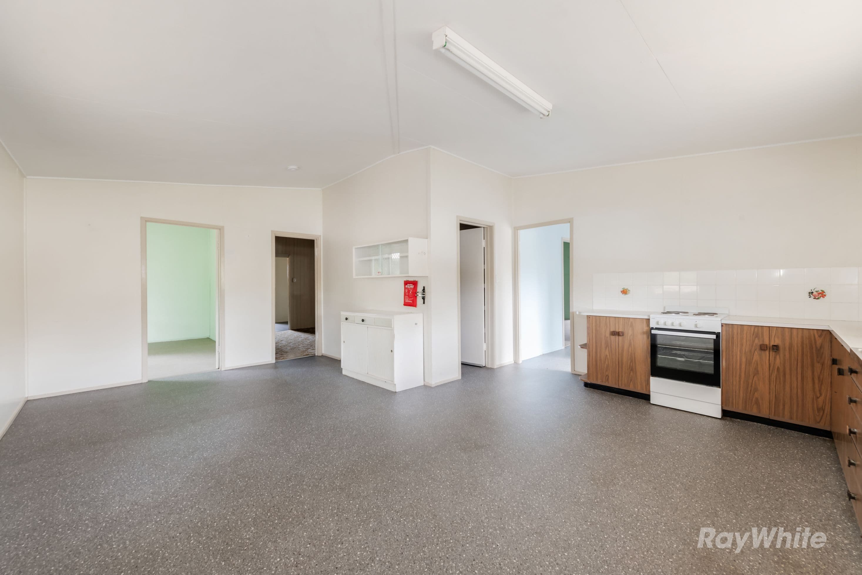 4 English Street, Gin Gin QLD 4671, Gin Gin - Thumbnail 7