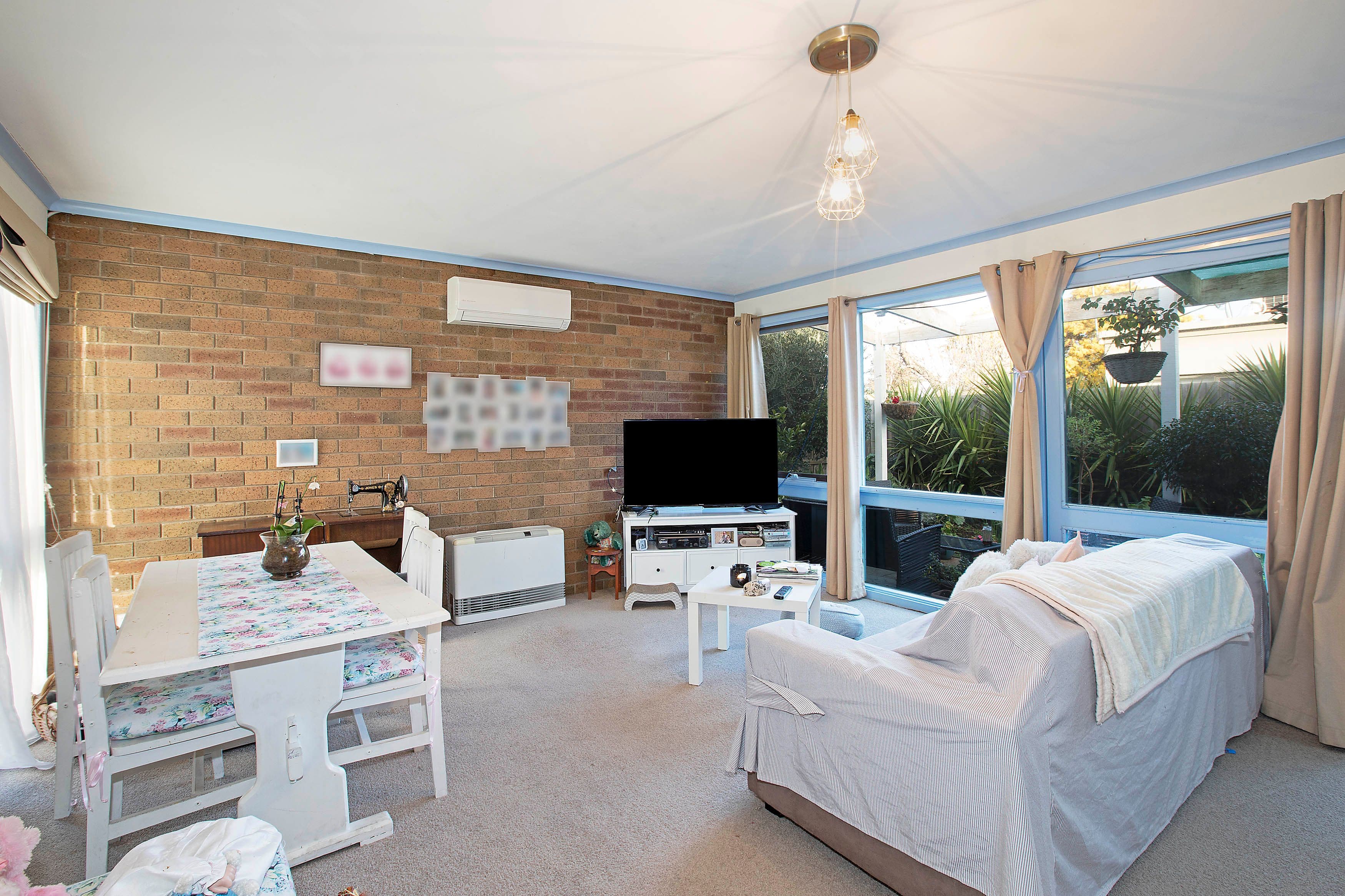 8 Victoria Street, Rippleside VIC 3215, Rippleside - Thumbnail 3