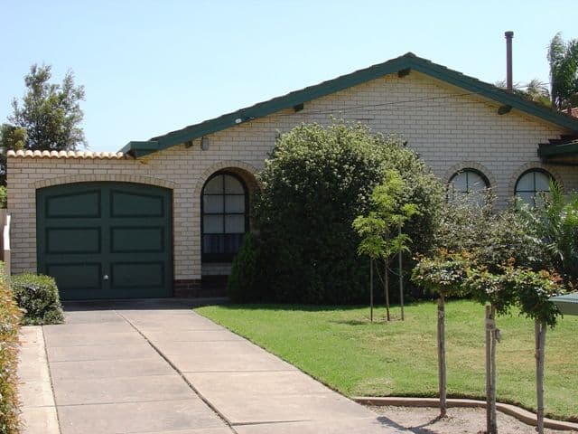 4 Stanford Crescent, FULHAM GARDENS SA 5024, Fulham Gardens - Image 1