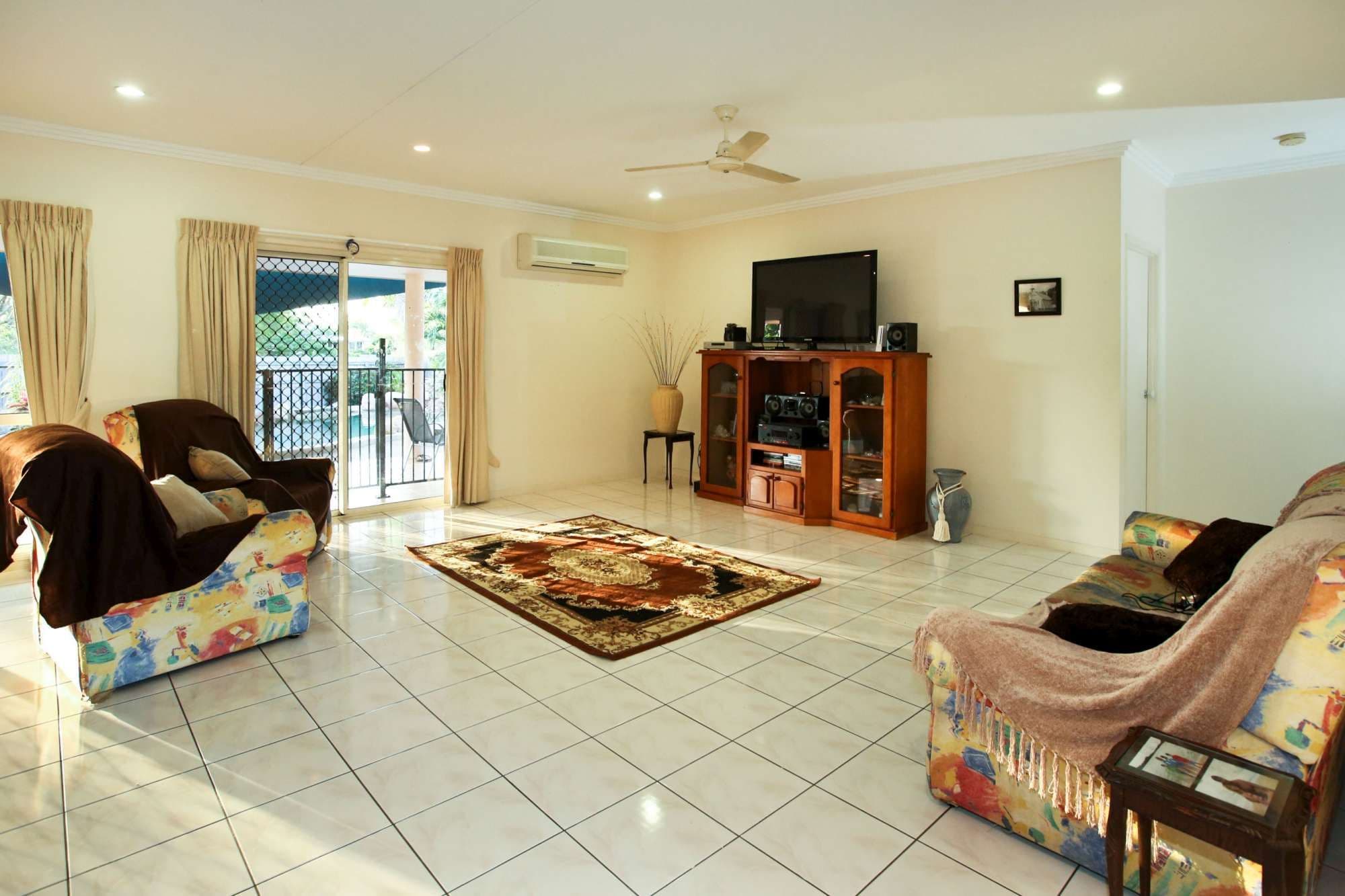 1 Wynberg Drive, ANNANDALE QLD 4814, Annandale - Thumbnail 4