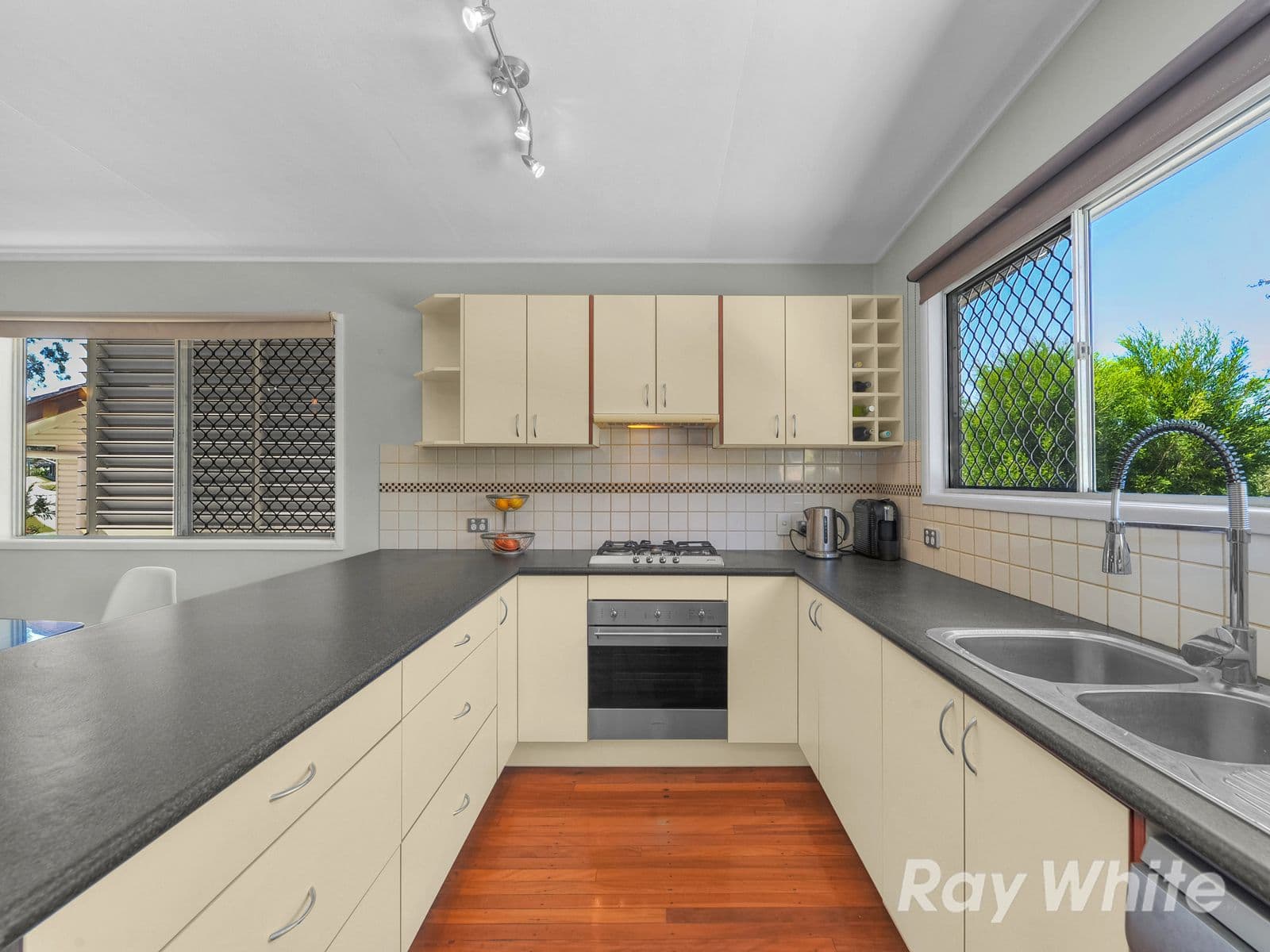 42 Bargo Street, Arana Hills QLD 4054, Arana Hills - Thumbnail 8