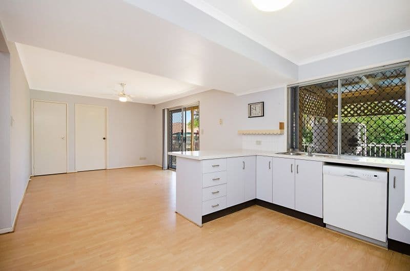 21 Wavecrest Drive, CASTAWAYS BEACH QLD 4567, Castaways Beach - Thumbnail 3