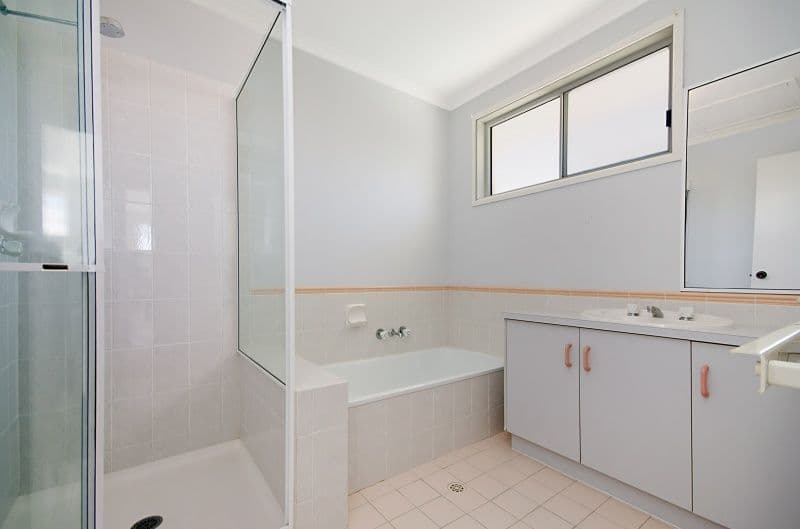 21 Wavecrest Drive, CASTAWAYS BEACH QLD 4567, Castaways Beach - Thumbnail 7