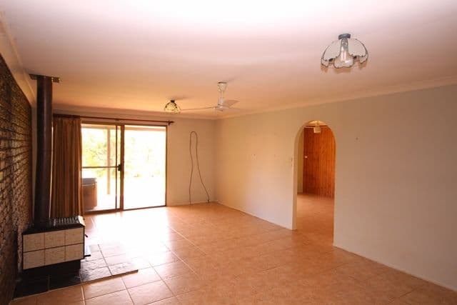 112 Veritz Road, Peachester QLD 4519, Peachester - Thumbnail 3