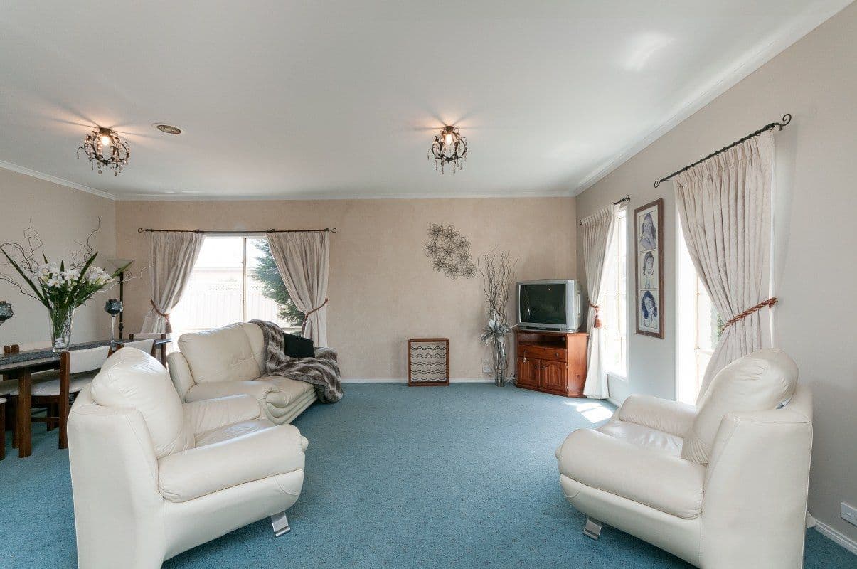 37 Waterford Avenue, CRAIGIEBURN VIC 3064, Craigieburn - Thumbnail 2