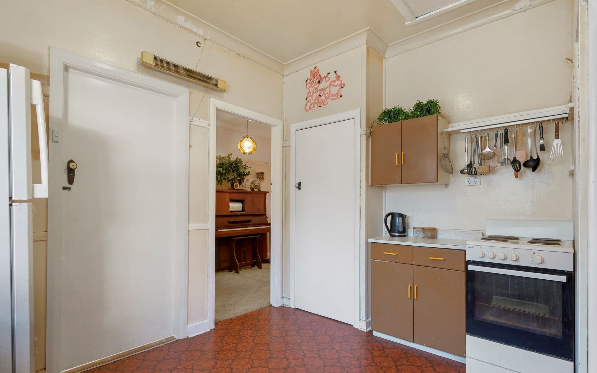 15 Genty Street, Campbelltown NSW 2560, Campbelltown - Thumbnail 3