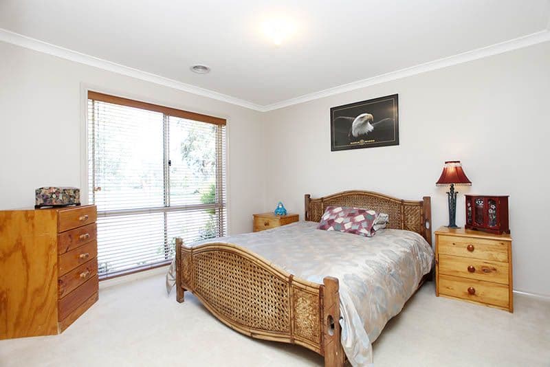 7 Buttress Crescent, SOUTH MORANG VIC 3752, South Morang - Thumbnail 2