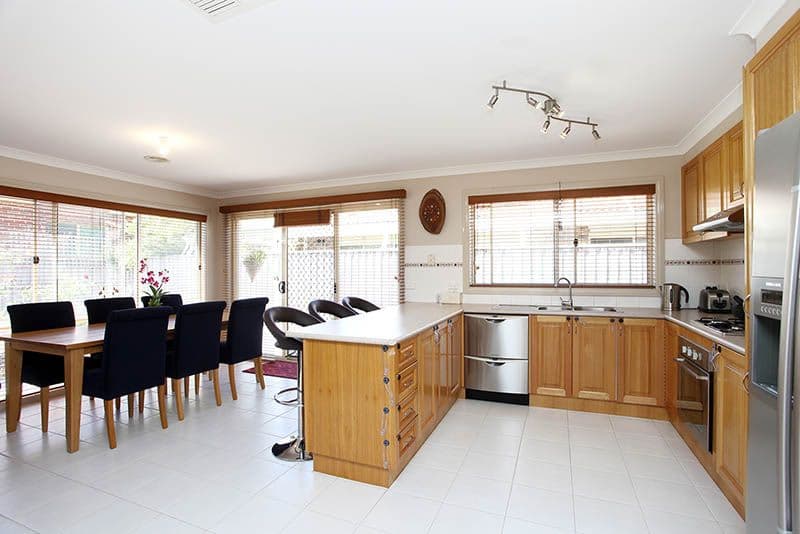 7 Buttress Crescent, SOUTH MORANG VIC 3752, South Morang - Thumbnail 5