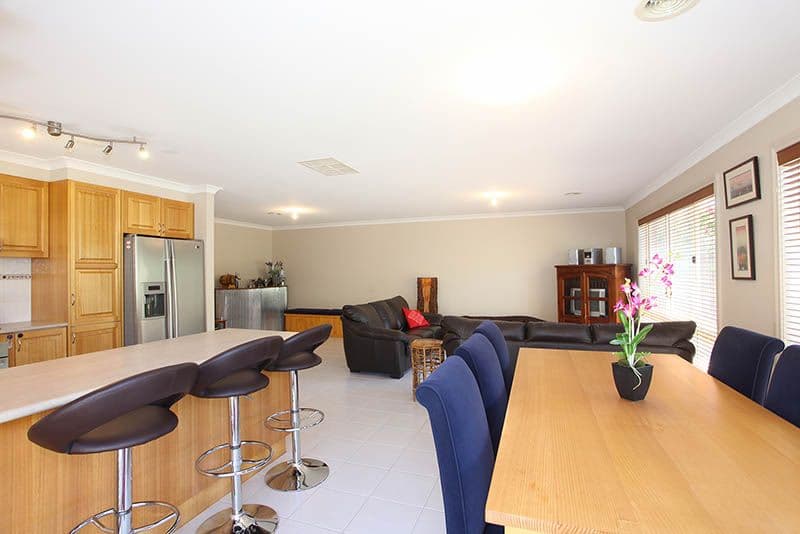 7 Buttress Crescent, SOUTH MORANG VIC 3752, South Morang - Thumbnail 8