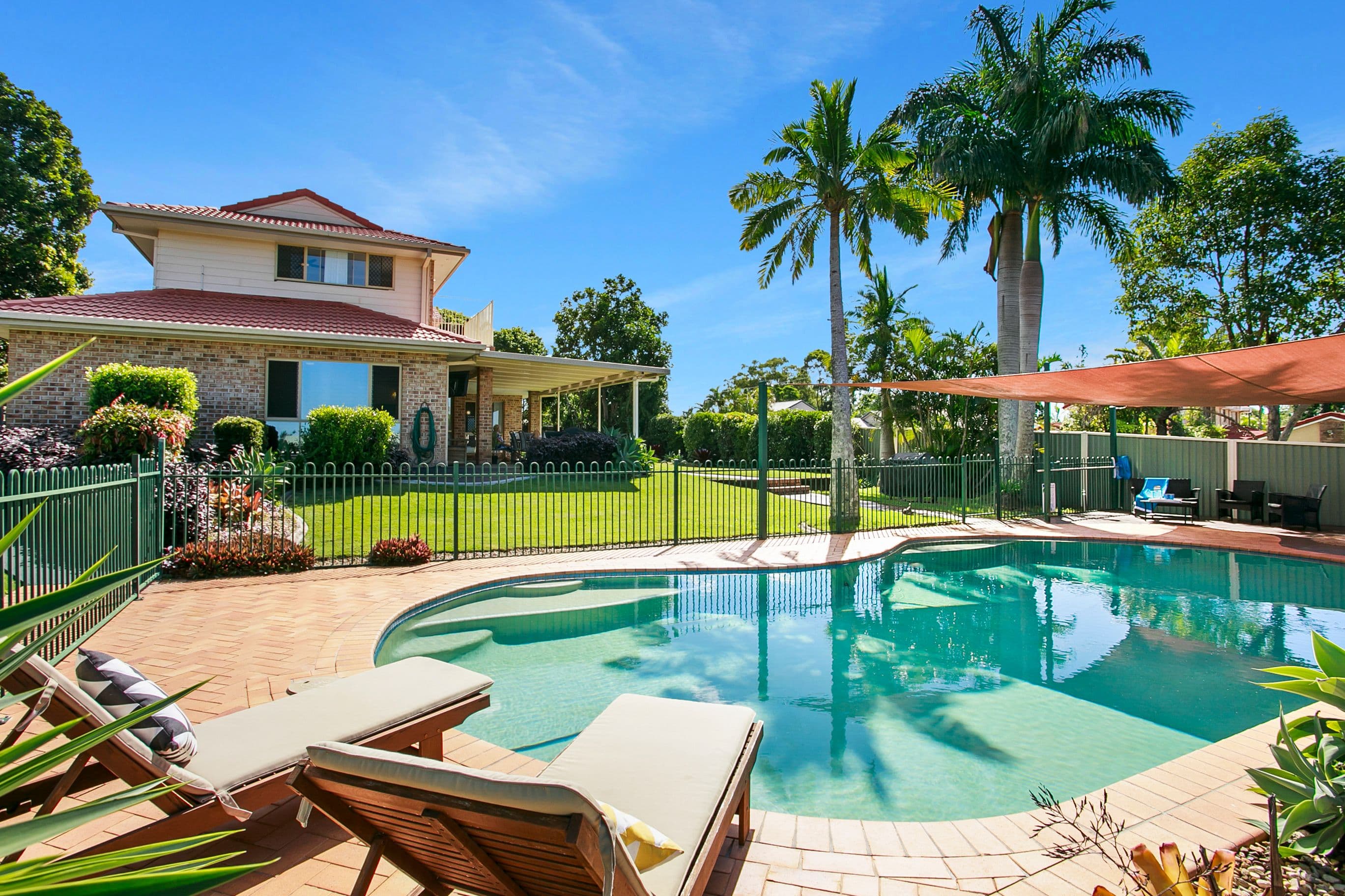 13 Falcon Avenue, Thornlands QLD 4164, Thornlands - Thumbnail 2
