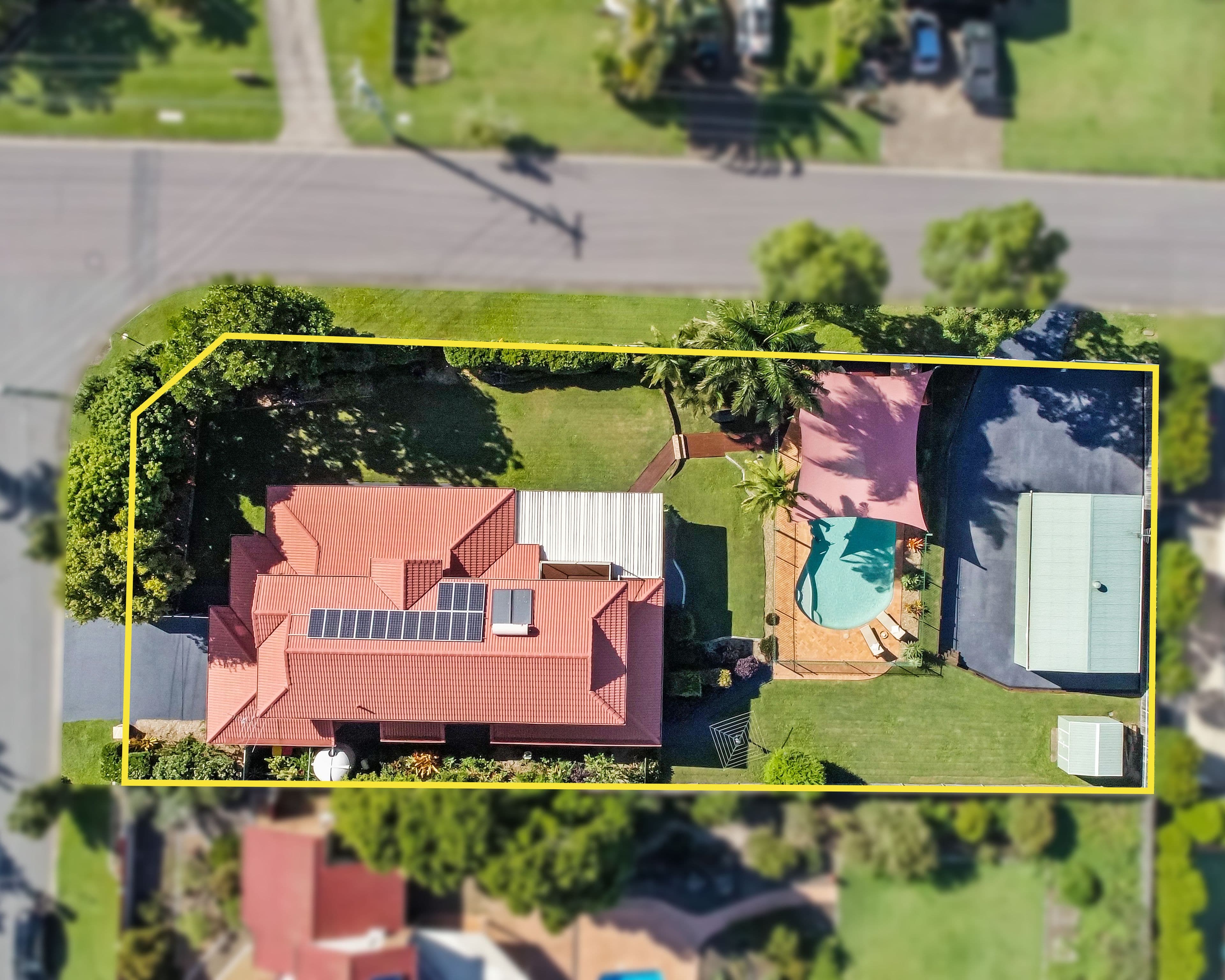 13 Falcon Avenue, Thornlands QLD 4164, Thornlands - Thumbnail 3