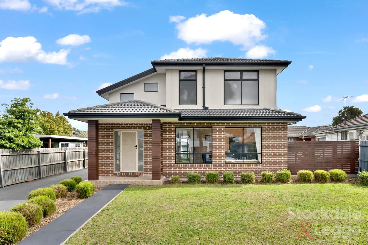 1 / 5 Cosmos Street, GLENROY VIC 3046, Glenroy - Image 1
