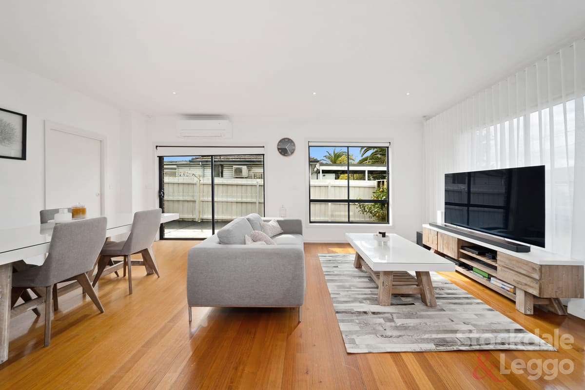 1 / 5 Cosmos Street, GLENROY VIC 3046, Glenroy - Thumbnail 2