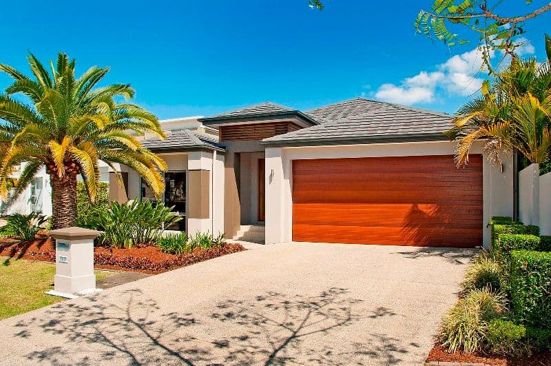 2851 Virginia Drive, HOPE ISLAND QLD 4212, Hope Island - Image 1