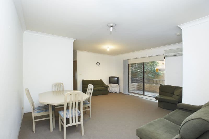 185 HAWKESBURY Road, WESTMEAD NSW 2145, Westmead - Thumbnail 2