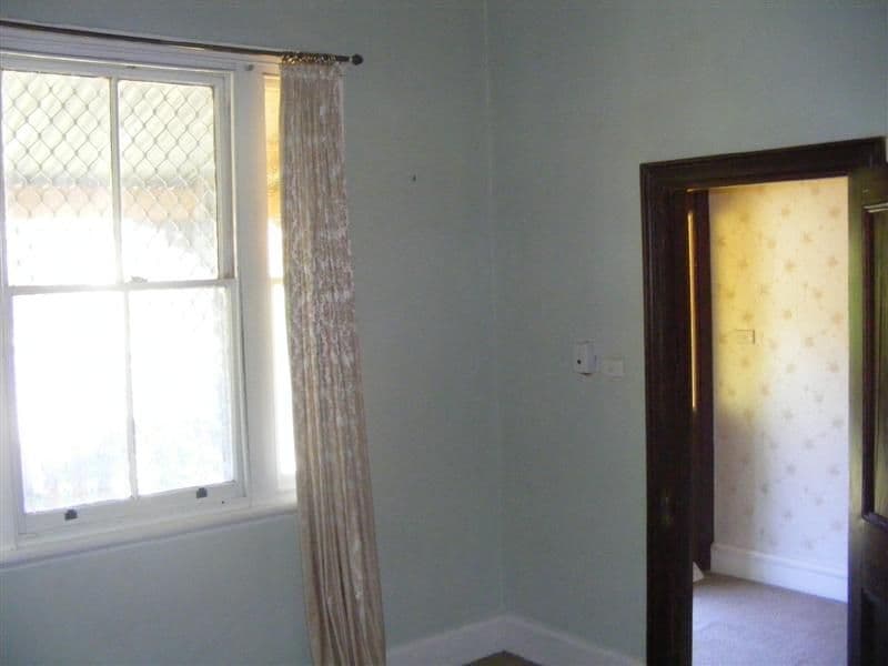 38 Liverpool Street, COWRA NSW 2794, Cowra - Thumbnail 5