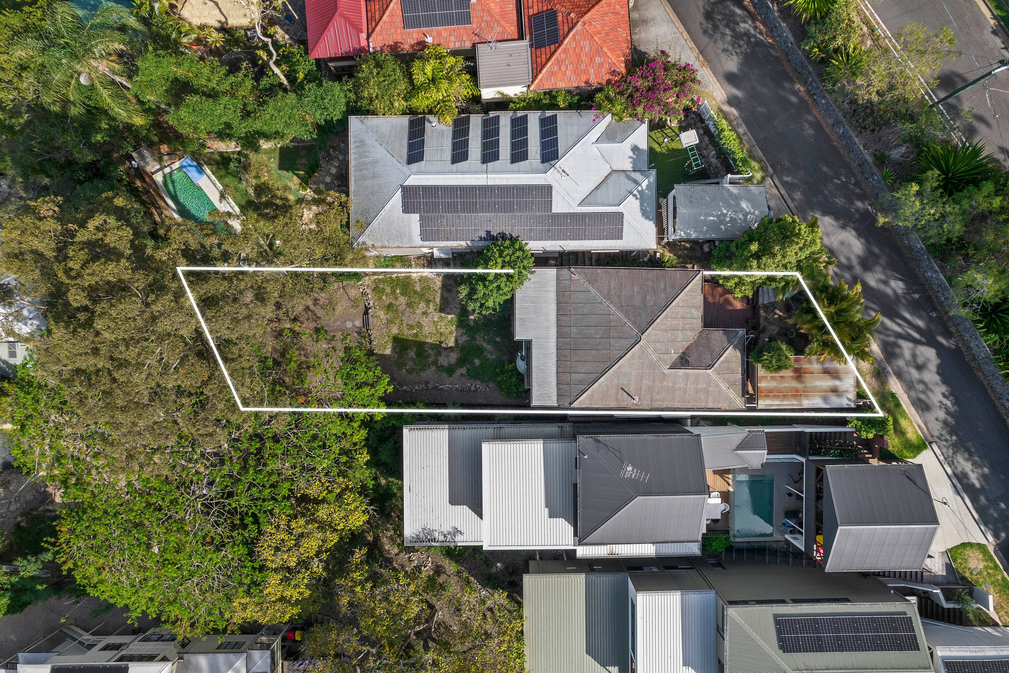 45 Outlook Crescent, Bardon QLD 4065, Bardon - Thumbnail 2