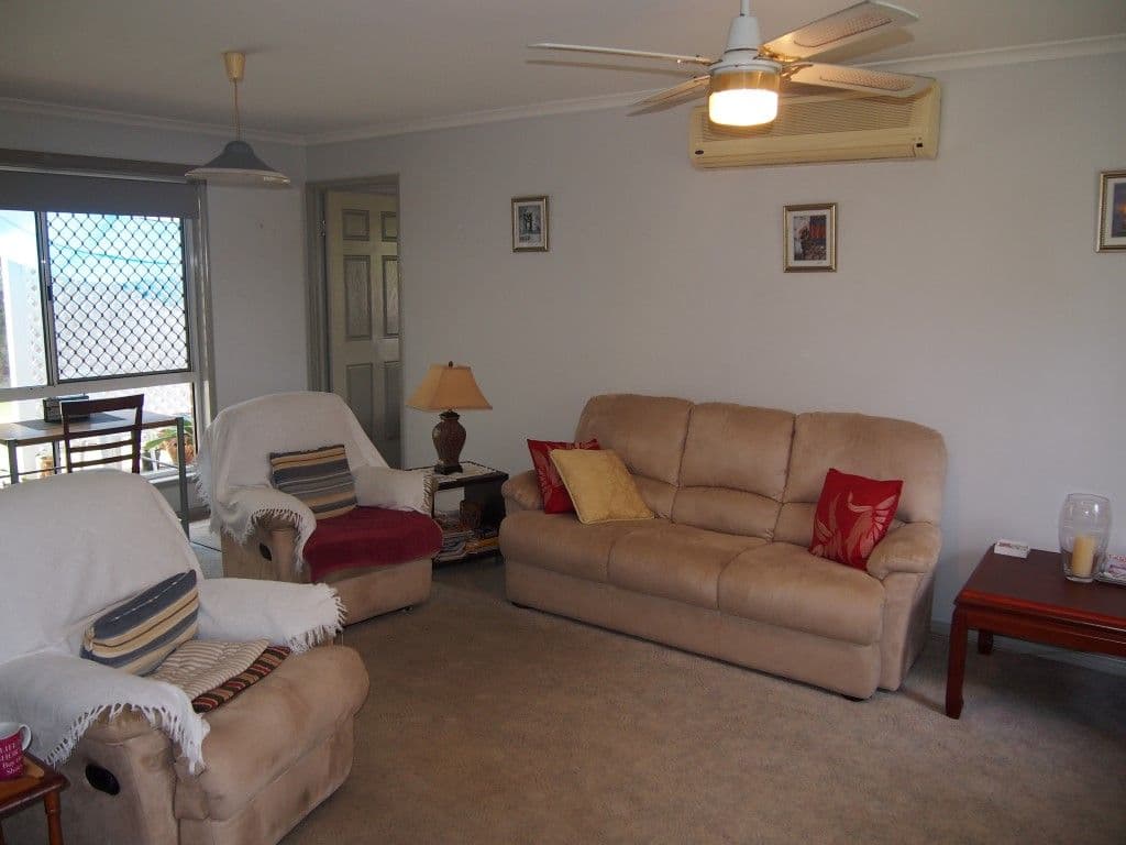 19 Wattle Street, POINT VERNON QLD 4655, Point Vernon - Thumbnail 3