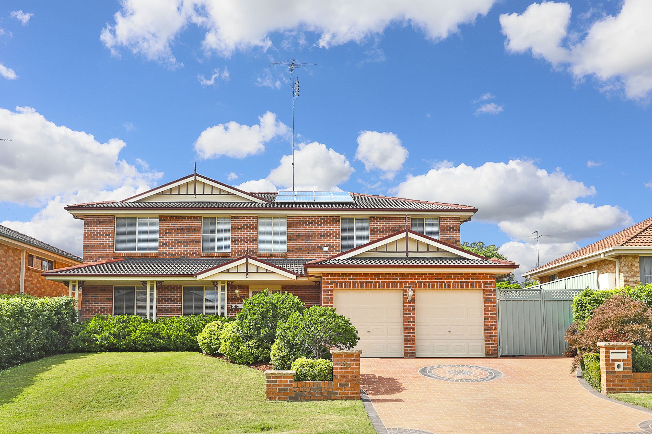 25 Firestone Crescent, Glenmore Park - Image 1