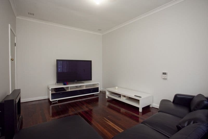 11 Northumberland, FORRESTFIELD WA 6058, Forrestfield - Thumbnail 6