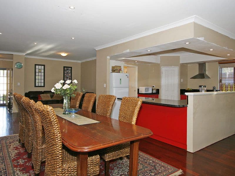 4 Paperbark Place, ELLENBROOK WA 6069, Ellenbrook - Thumbnail 4