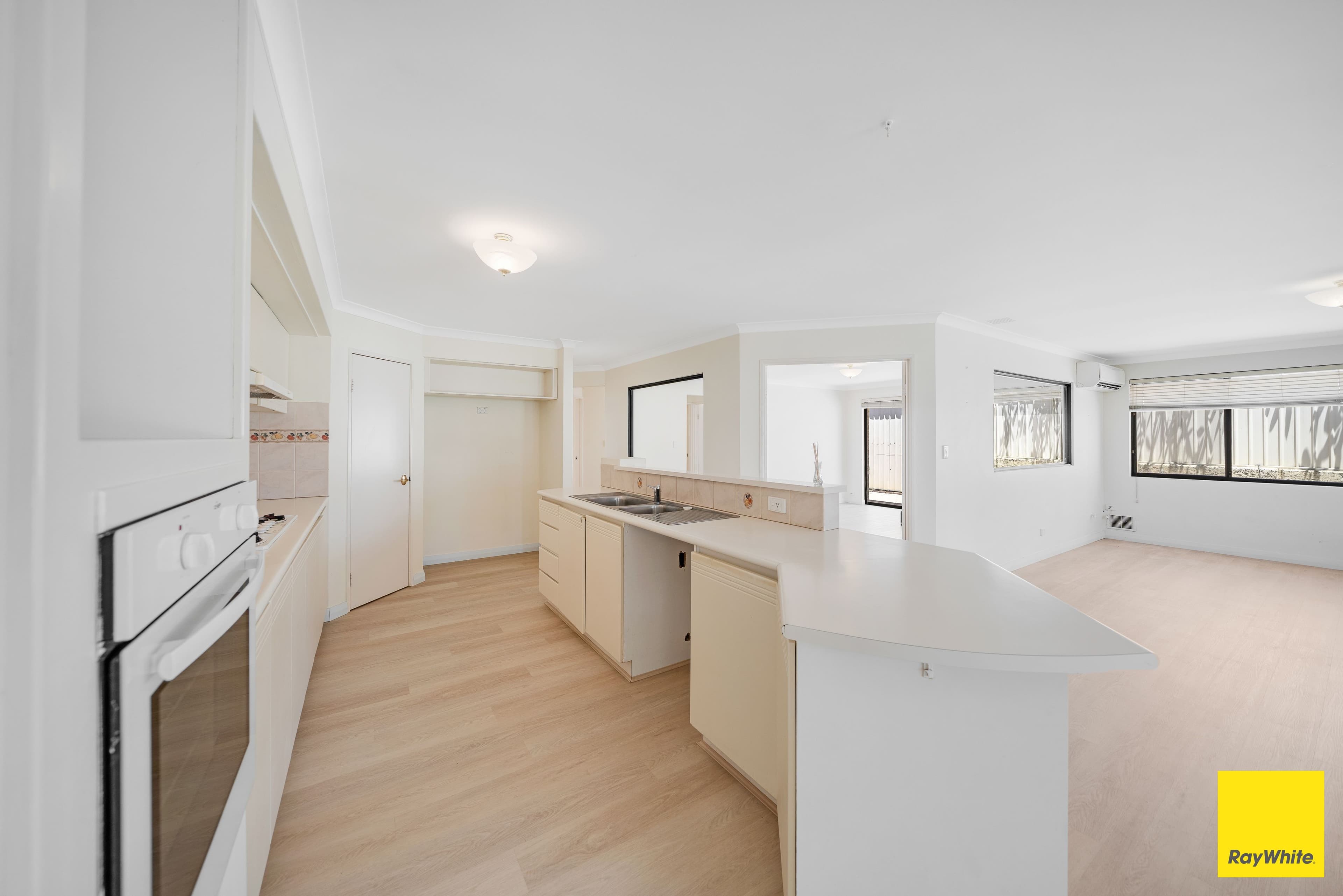 4 Woolmers Loop, Landsdale WA 6065, Landsdale - Thumbnail 8