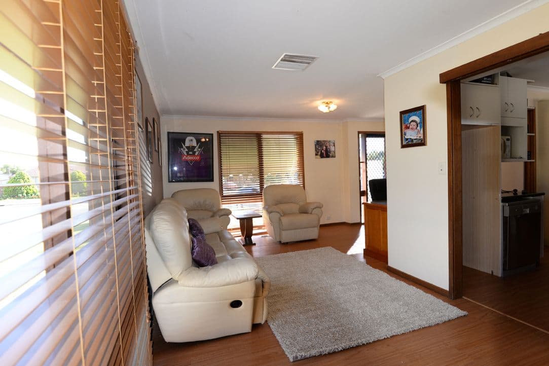 18 Yellow Gum Way, THURGOONA NSW 2640, Thurgoona - Thumbnail 6