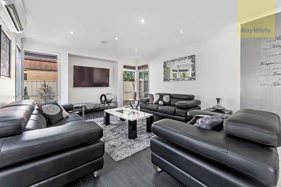 52 Woodlea Crescent, Craigieburn VIC 3064, Craigieburn - Thumbnail 7