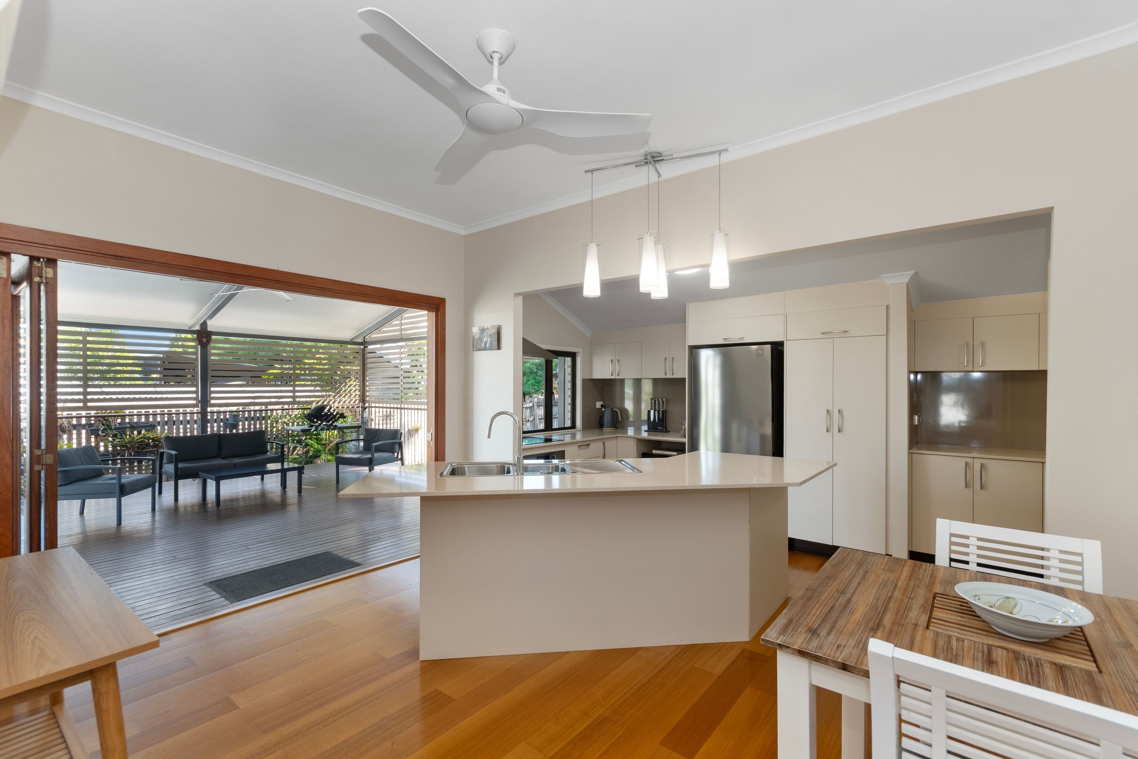 62 Tenth Avenue, Railway Estate QLD 4810, Railway Estate - Thumbnail 4