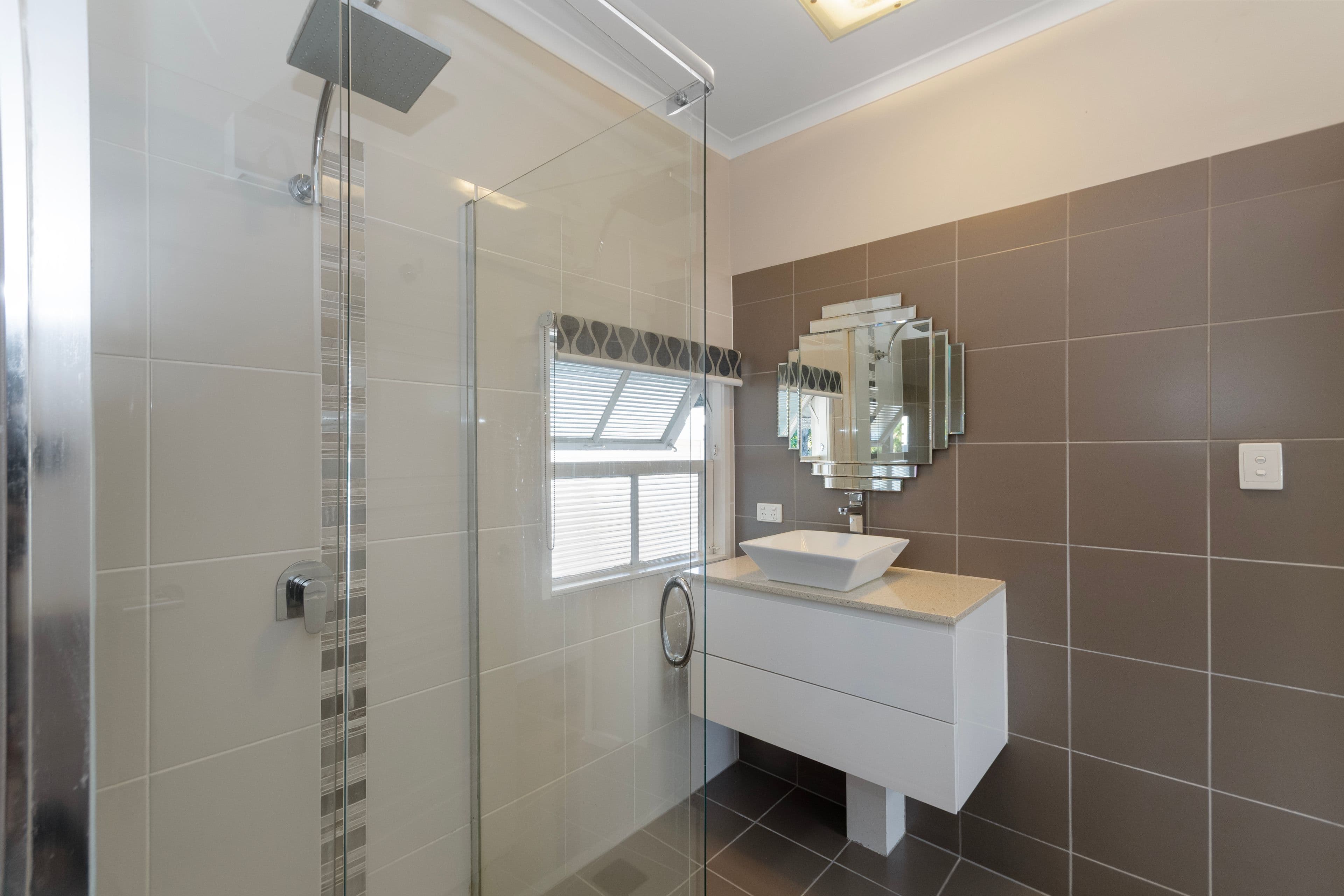 62 Tenth Avenue, Railway Estate QLD 4810, Railway Estate - Thumbnail 8