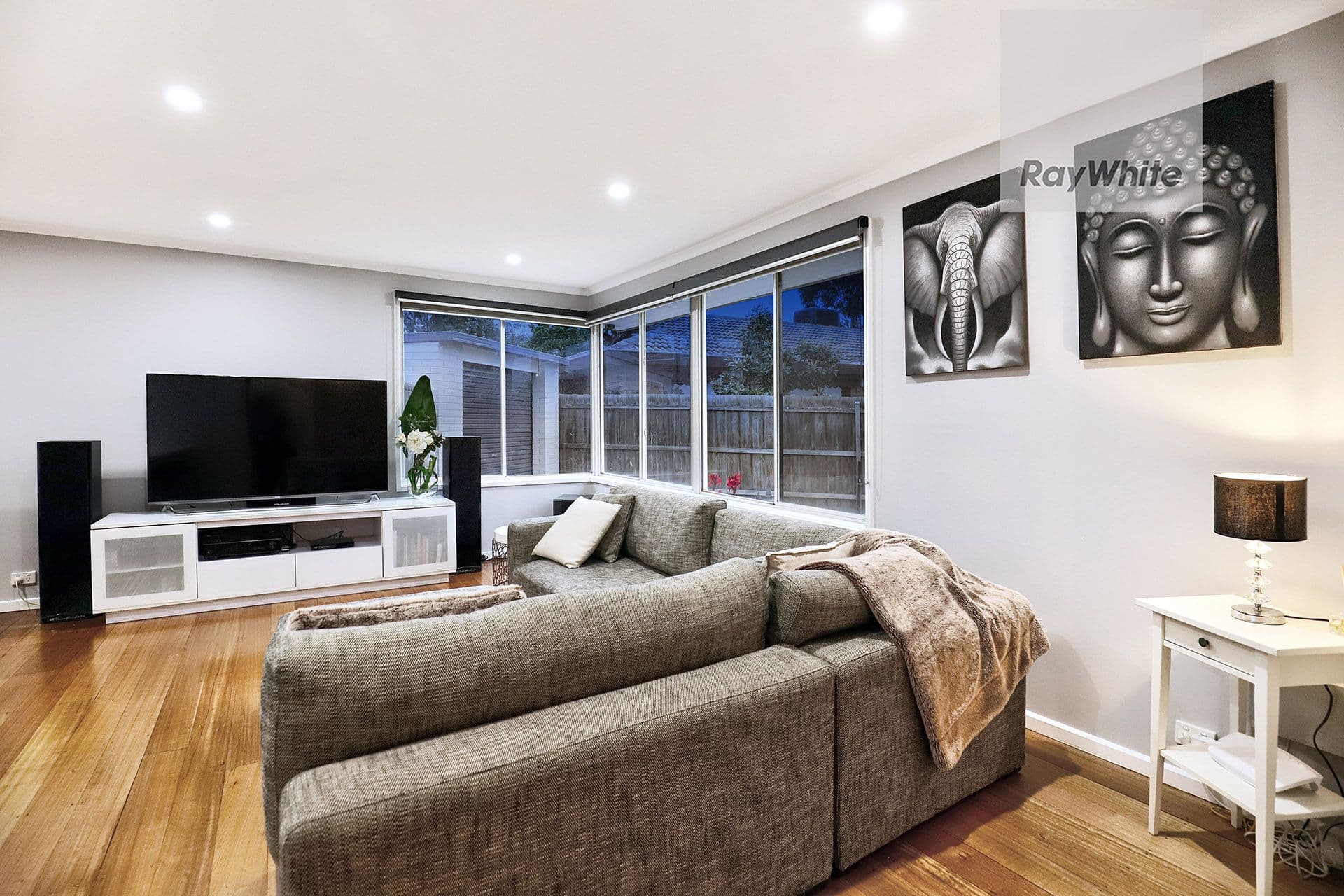 14 Mayfair Close, Gladstone Park VIC 3043, Gladstone Park - Thumbnail 3