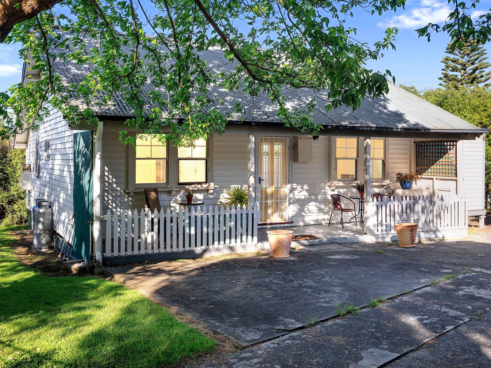 2 Dutton Street, Toora VIC 3962, Toora - Thumbnail 2