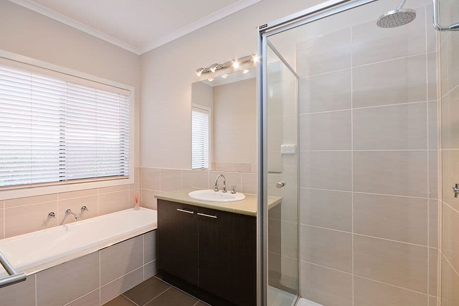 10 Elland Court, CRAIGIEBURN VIC 3064, Craigieburn - Thumbnail 8