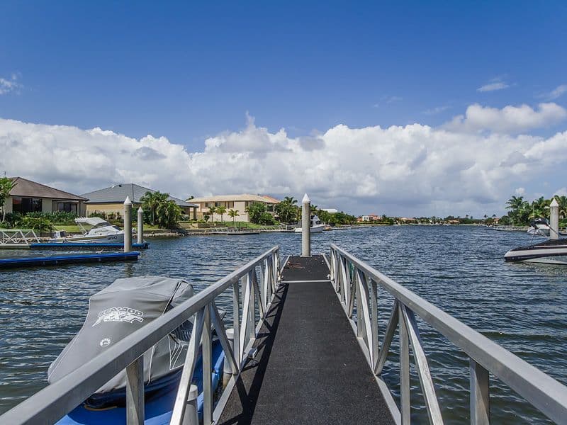 32 Calmwater Crescent, Helensvale QLD 4212, Helensvale - Thumbnail 4