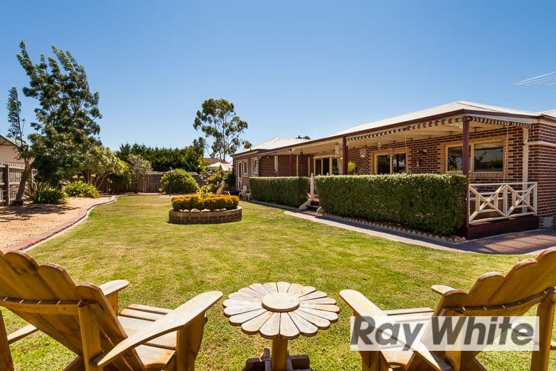 2 Eliza Place, SOMERVILLE VIC 3912, Somerville - Thumbnail 2