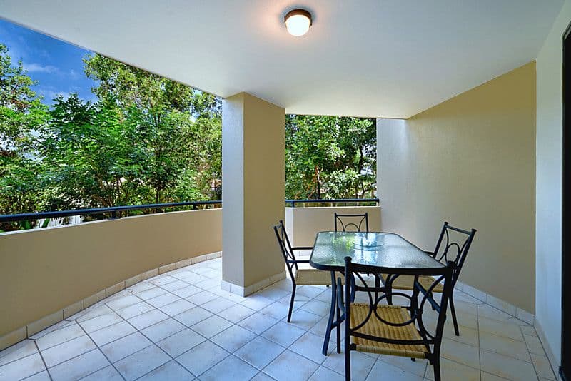 392 Marine Parade, LABRADOR QLD 4215, Labrador - Image 1