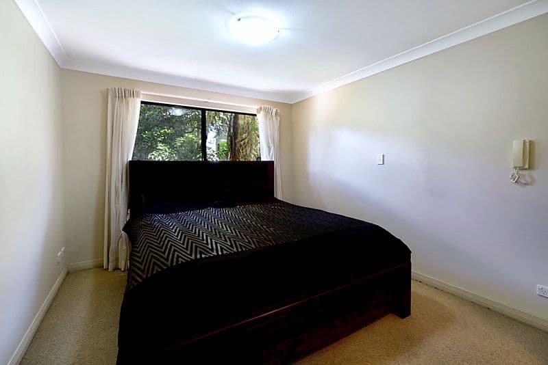 392 Marine Parade, LABRADOR QLD 4215, Labrador - Thumbnail 5