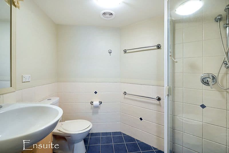 392 Marine Parade, LABRADOR QLD 4215, Labrador - Thumbnail 6